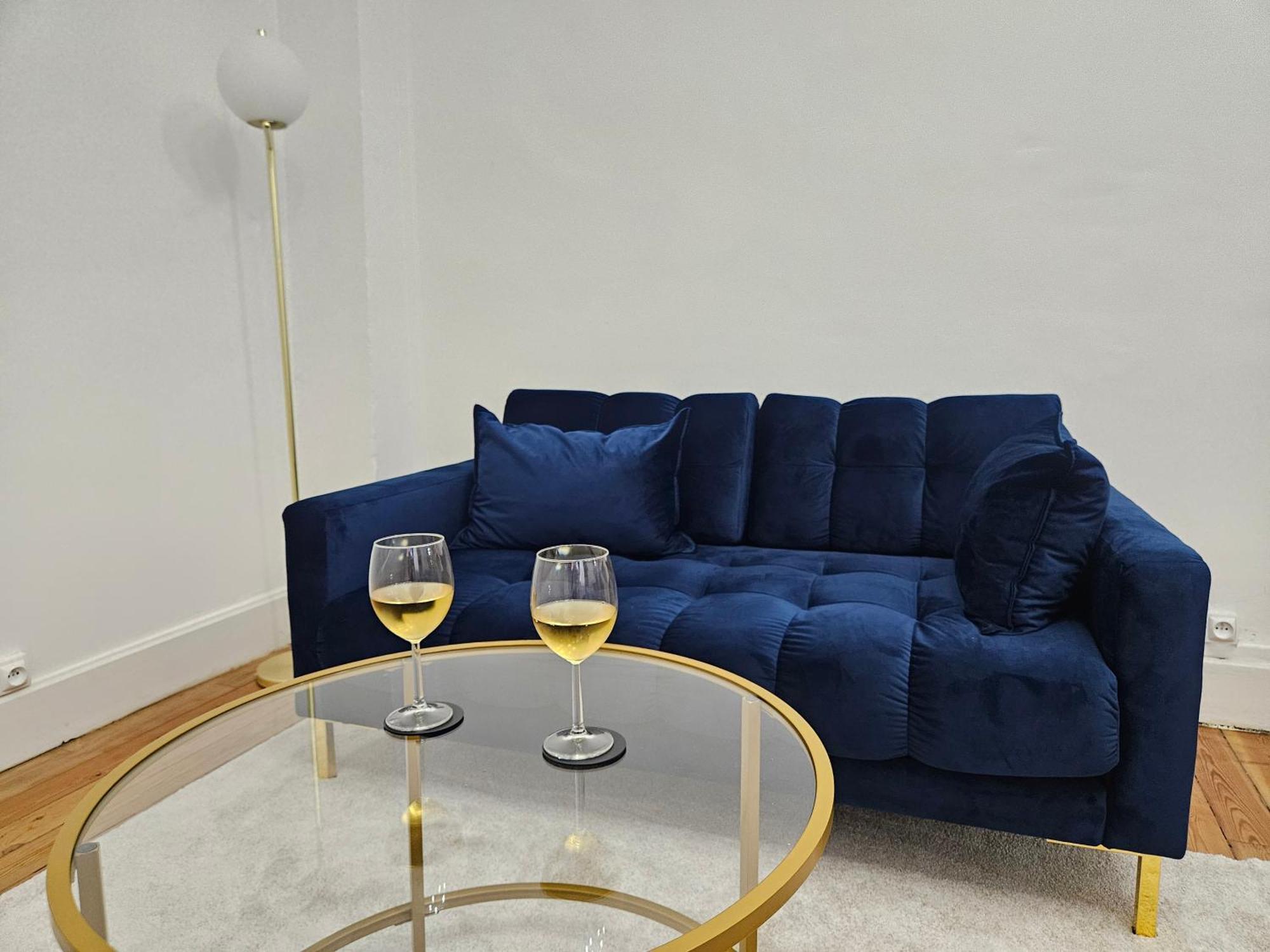 Suite Chic, Contemporaine Au Pied De La Cathedrale Вьен Экстерьер фото